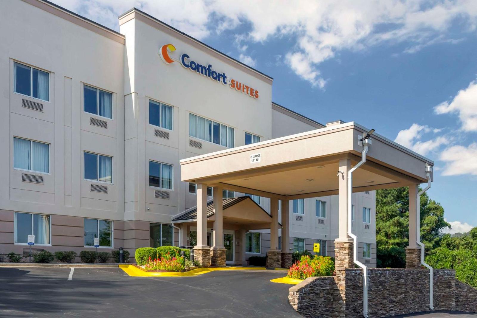 Comfort Suites Raleigh