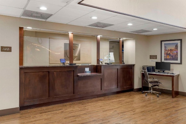 Comfort Suites Raleigh image 6